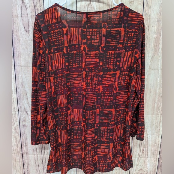 Rafaella geometric women’s tunic blouse in red and black size S with V- neck - Picture 4 of 6
